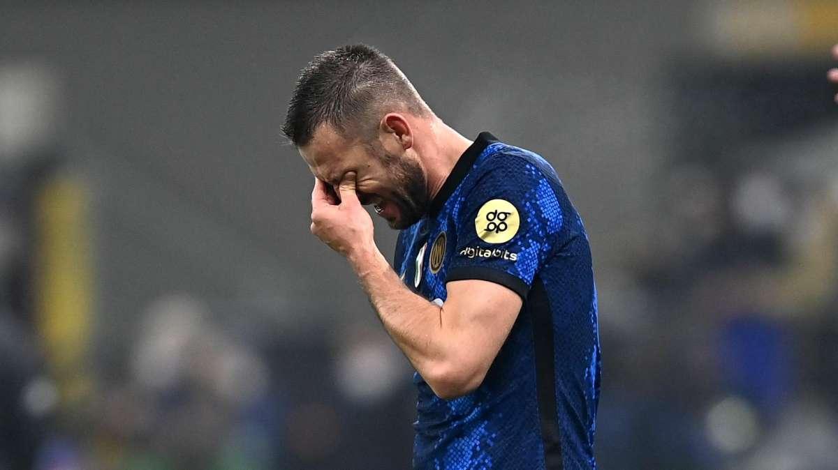 De Vrij, condannato l’agente per il suo passaggio all'Inter: i dettagli 