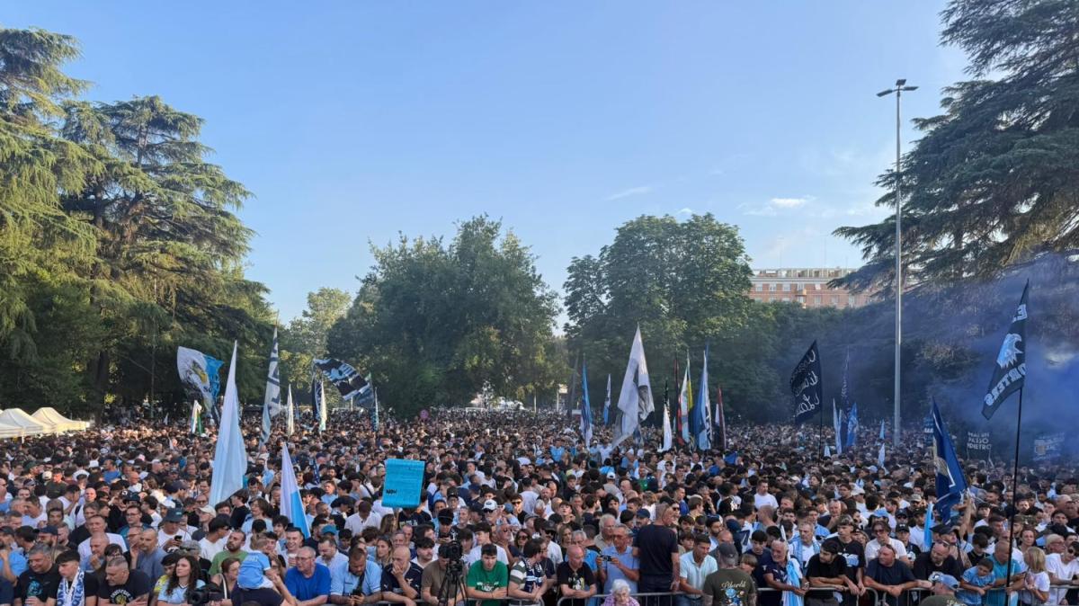 Lazio, la manifestazione contro Lotito entra nel vivo: il dato sui presenti