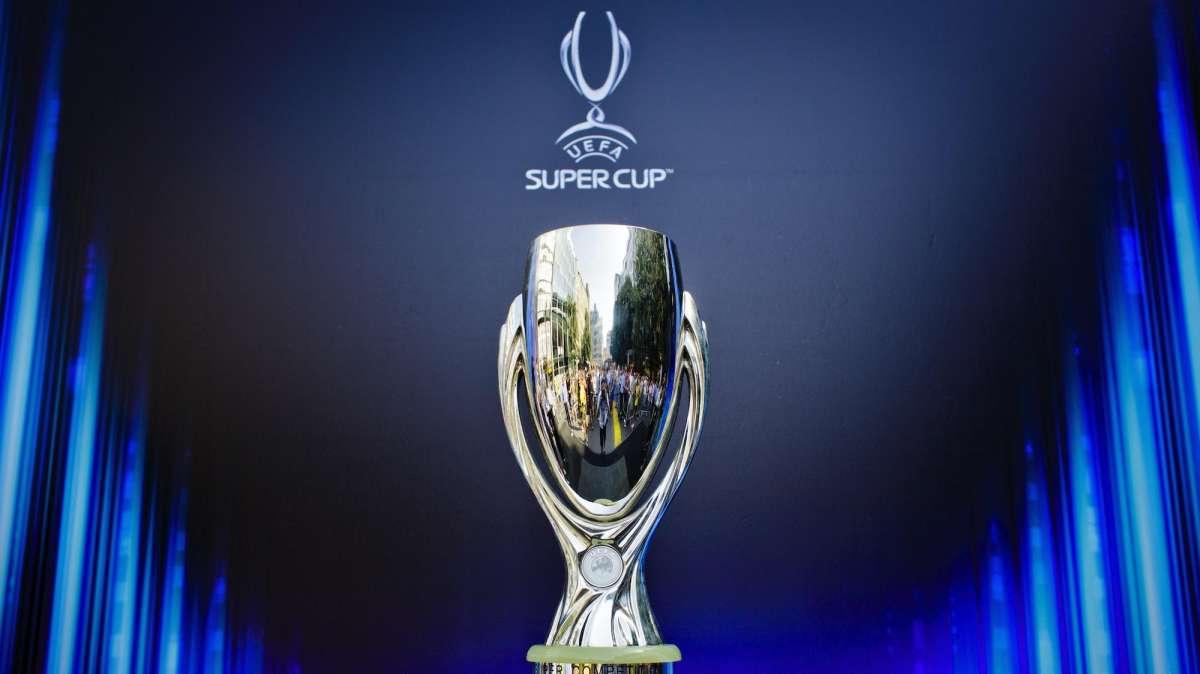 Roma, i tifosi vogliono la Supercoppa Europea: curiosa richiesta alla Uefa