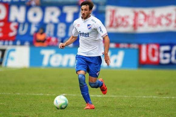 Lazio, una proposta dall'Uruguay: offerto il difensore Matias Viña