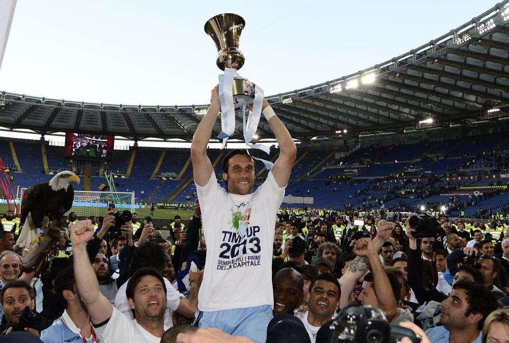 Lazio, Mauri sul 26 maggio: "L'incoscienza di Petkovic aiutò. Orgoglioso di aver alzato la Coppa"