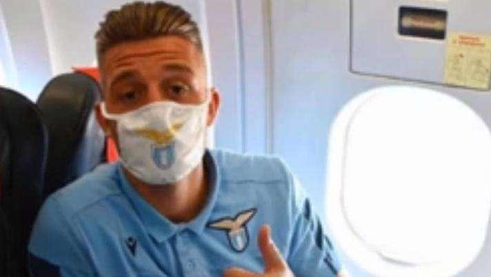 Lazio, una mascherina contro il razzismo e la violenza: ecco le BuuuBall