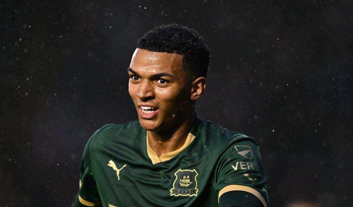 LIVE Calciomercato Lazio | Da Rowe a Whittaker: tutti i nomi per l'attacco