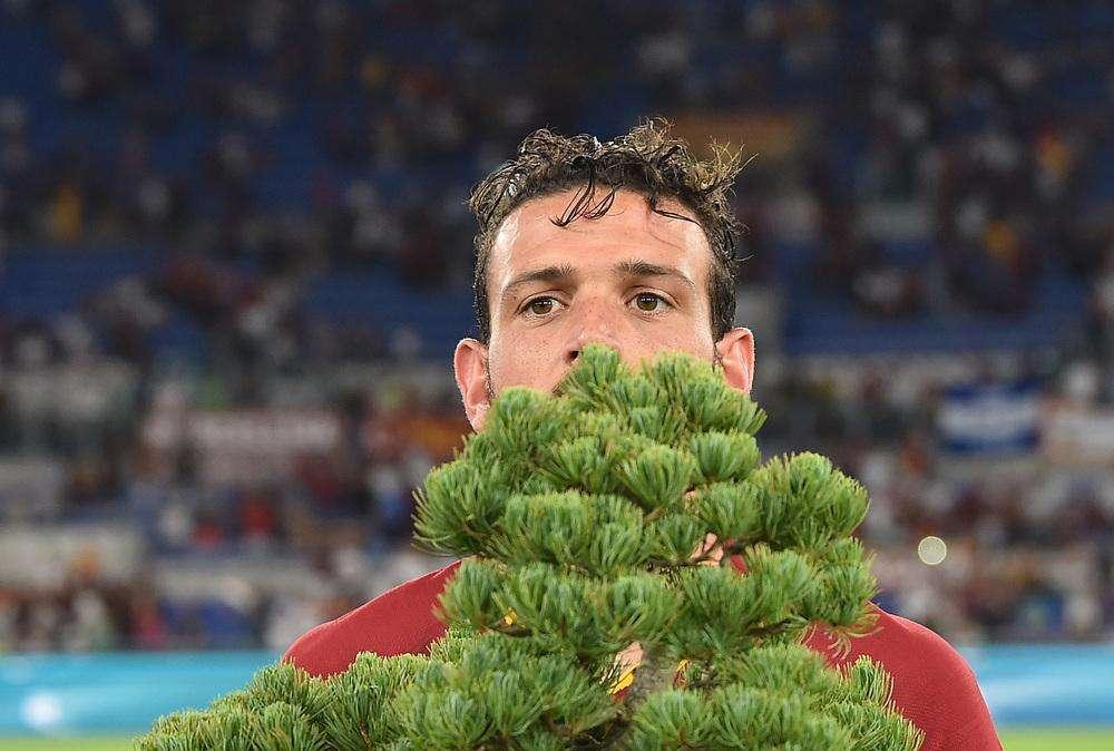 Roma, il padre di Scamacca e le minacce a Trigoria: danneggiato anche il Bonsai