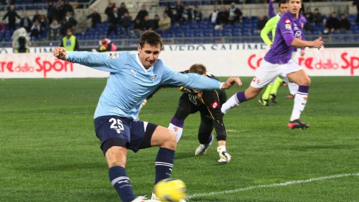 Lazio, la Fiorentina avversaria come dodici anni fa: quella volta Klose... - VIDEO