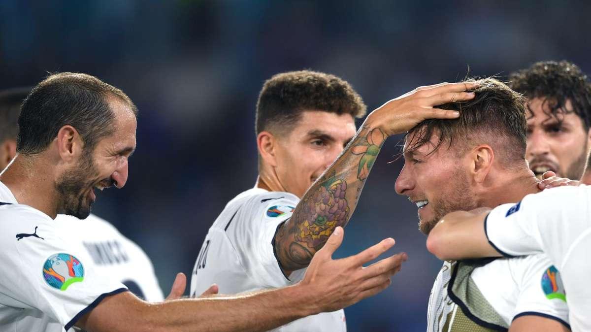 Italia, tra Immobile e Insigne è questione di "fratellanza". E Cannavaro si complimenta... - FOTO
