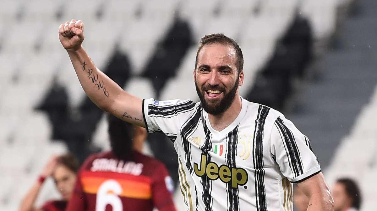 Higuain: “Vengo giudicato perché sono magro, grasso o calvo. Futuro? Giocherò a padel”