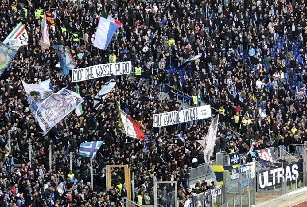 Lazio - Bologna, il primo striscione della 'nuova' Curva Nord - FT