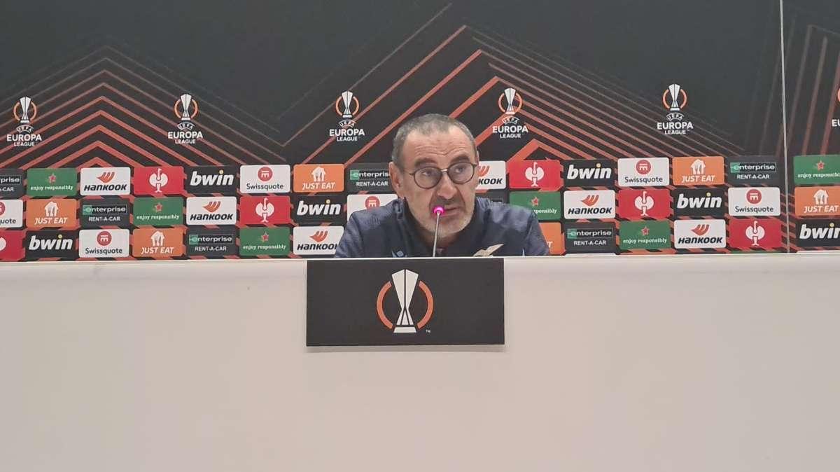 Marsiglia - Lazio, Sarri in conferenza: “Laziali violenti? Una cazzata. Sul contratto…”