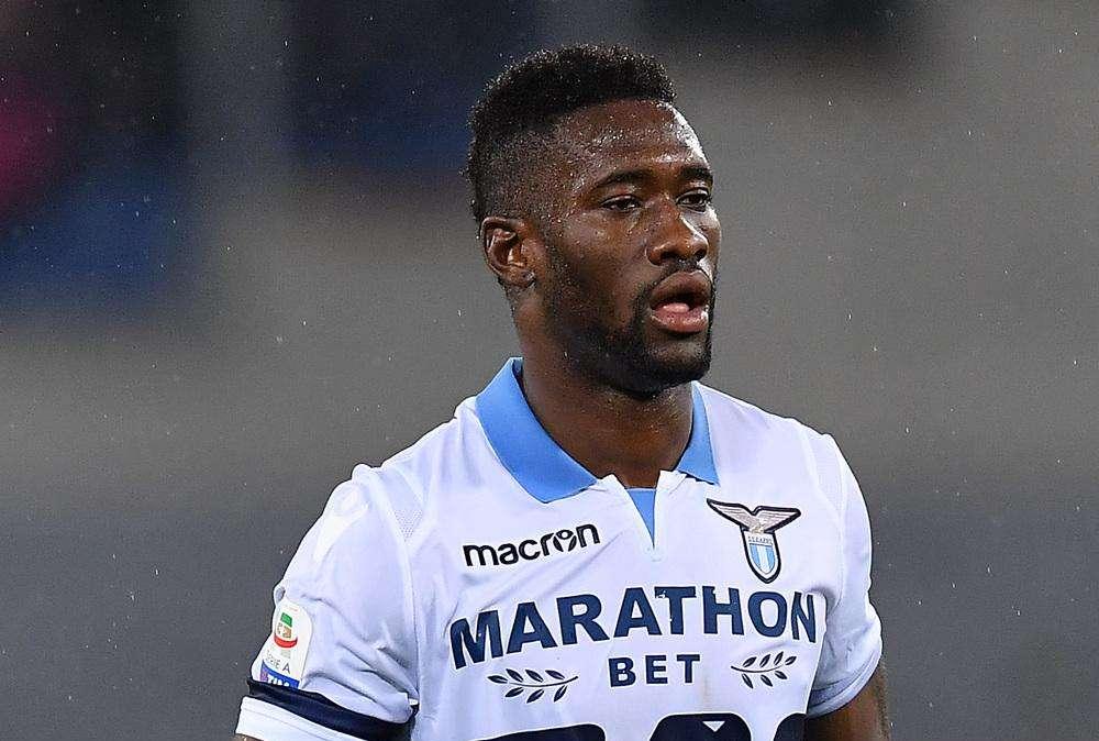 Lazio, 'la mano di Bastos era bona': i tifosi impazzano sui social