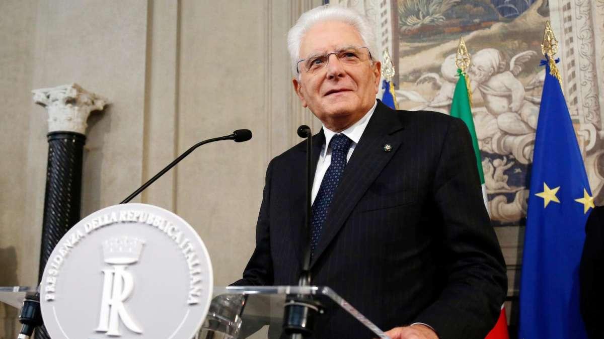 Covid / Mattarella: "Vaccino simbolo di speranza e ripresa"