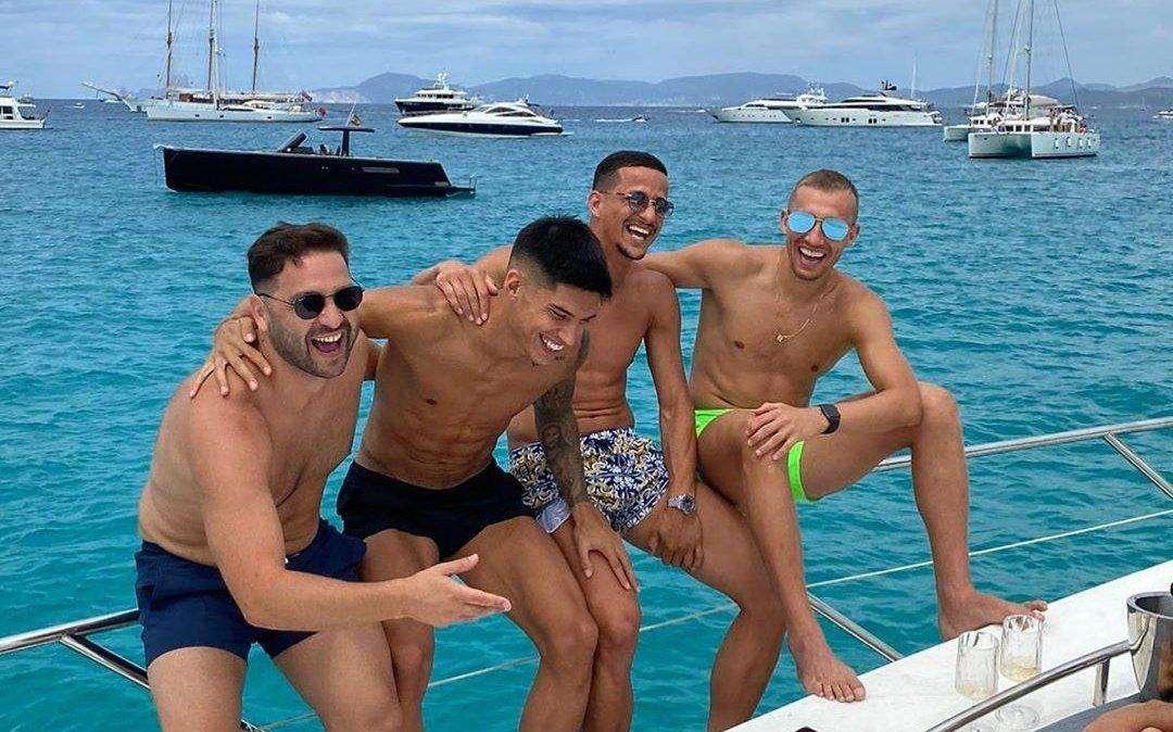Correa, non solo calcio: il 'Tucu' a Formentera è campione... di tuffi - VD