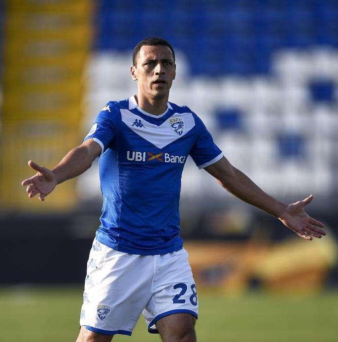 Brescia, l'ex Lazio Romulo non rinnova il contratto: ufficiale il suo addio