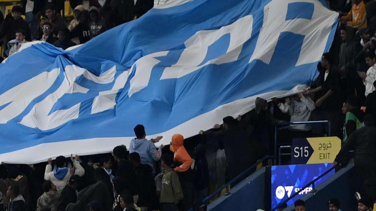 RIAD - Striscione contro la Lazio, i tifosi arabi rivelano: opera di un romanista