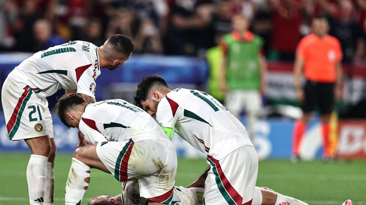 Ungheria, paura per Varga: uscito in barella tra le lacrime dei compagni