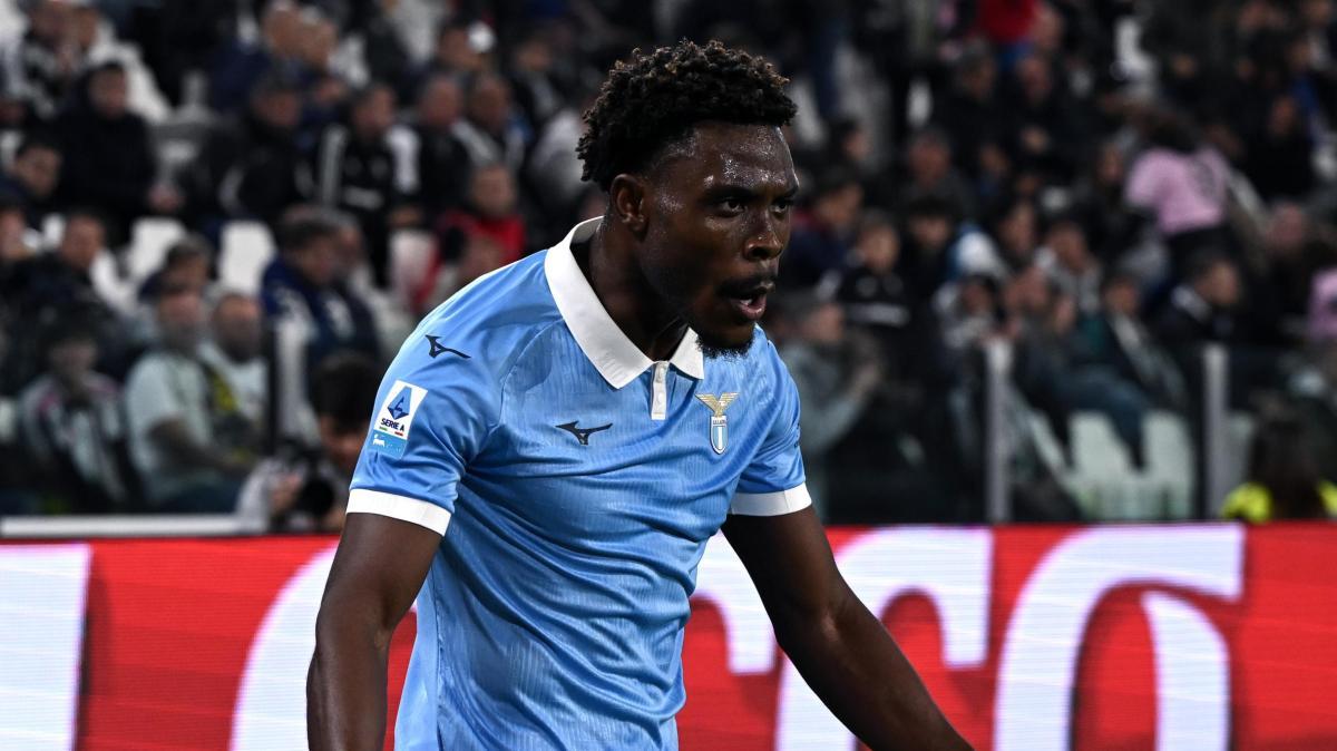 Juve-Lazio, il terzo gol è di Dele-Bashiru: i quotidiani lo esaltano