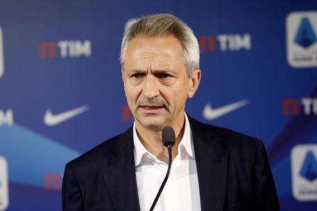 Lega Serie A, ipotesi doppia ripartenza: il 13 giugno recuperi, il 20 tutti in campo
