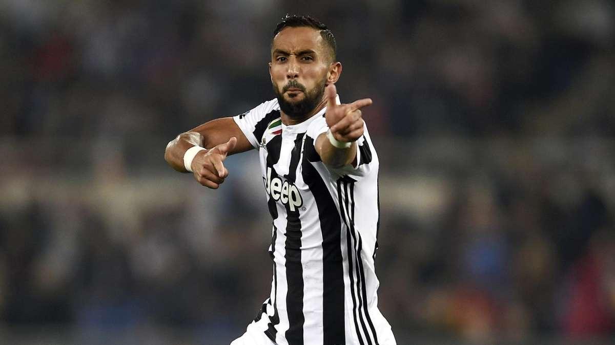 Juve, la cessione di Benatia e la clausola contro la Lazio e le altre: bianconeri multati