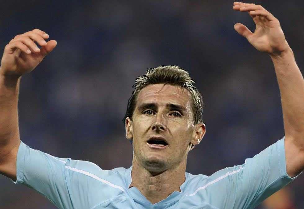 Klose ha scelto la Lazio: il tedesco sarà il nuovo centravanti della squadra biancoceleste