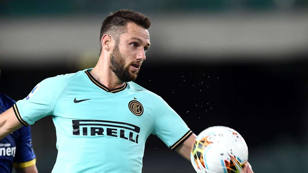 Calciomercato Inter, non c'è pace per Inzaghi: anche de Vrij in bilico