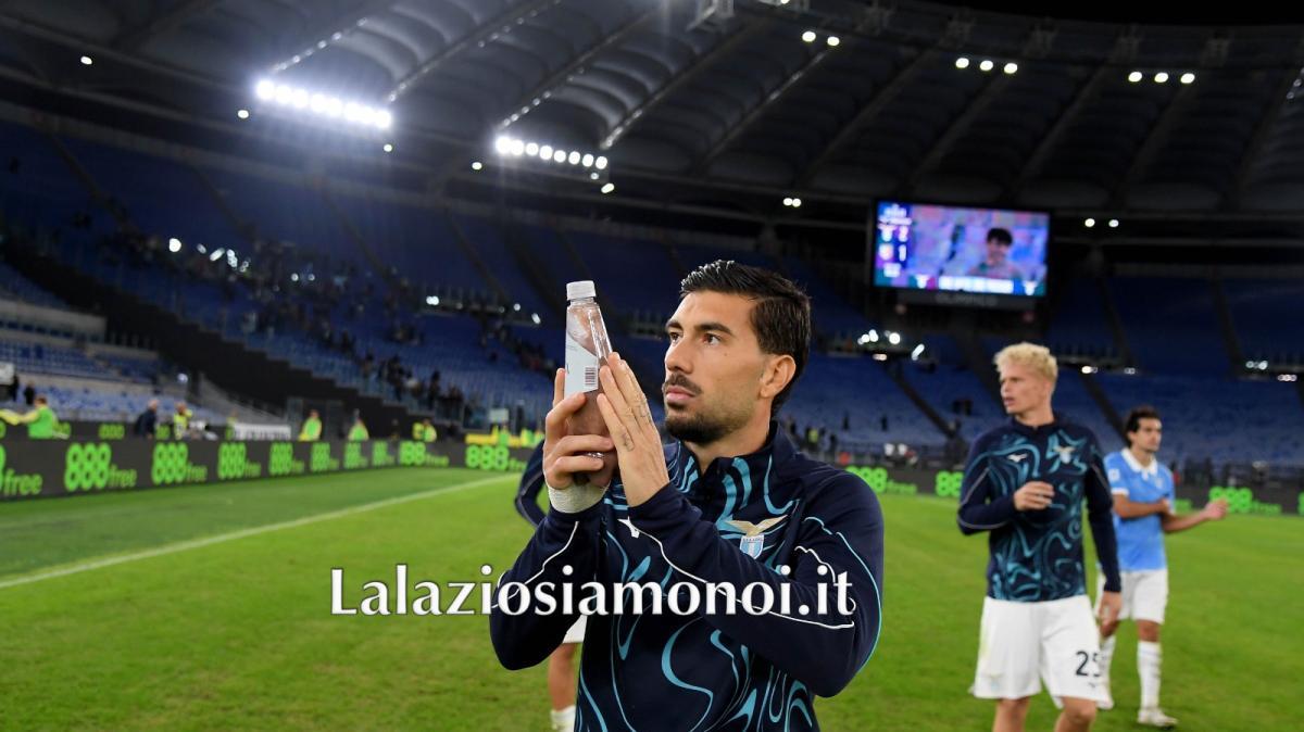 Lazio, Zaccagni celebra la quarta vittoria consecutiva - FOTO