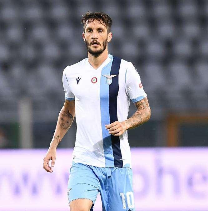 Lazio, Luis Alberto: "Da qui passa lo scudetto". Poi frecciata alla Roma...