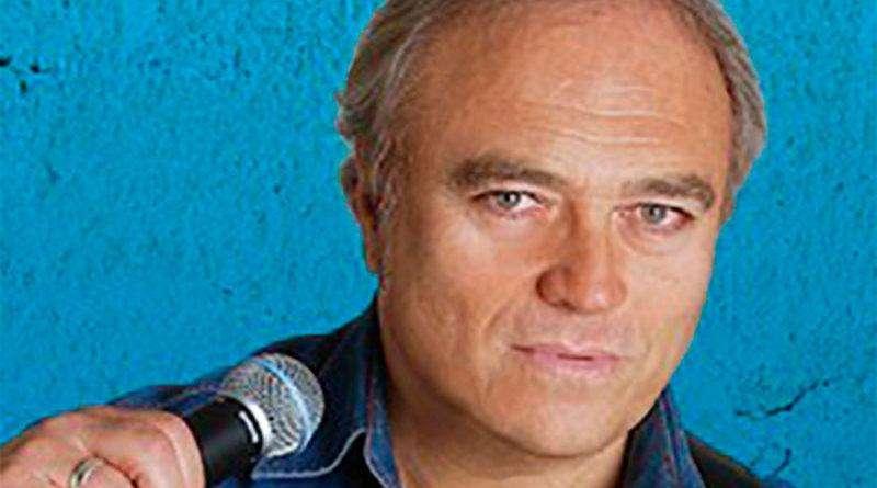 Piazza della Libertà, alle 15.30 Toni Malco sul palco per cantare l'inno