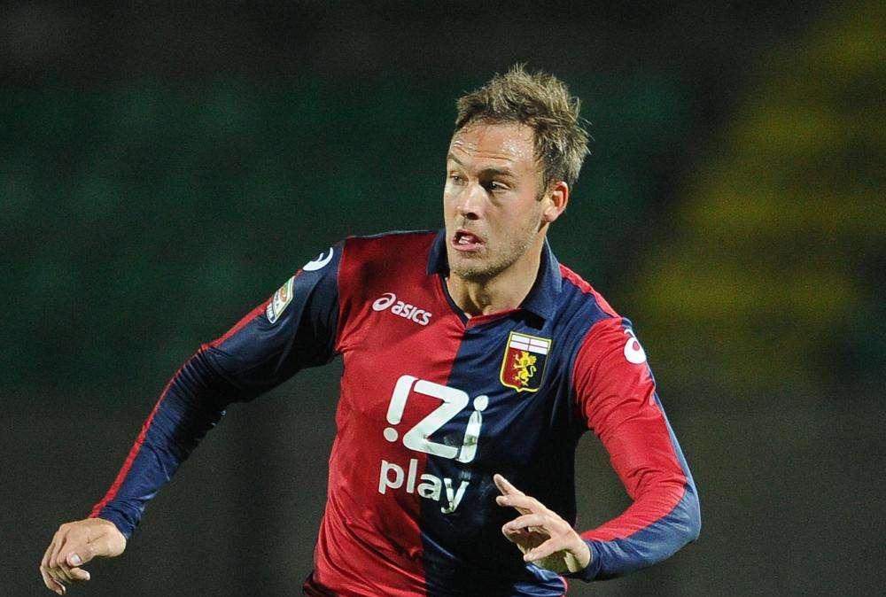 Non è saltato l'asse Genoa-Lazio: trattativa Granqvist solo in stand-by, questione di buonuscita?