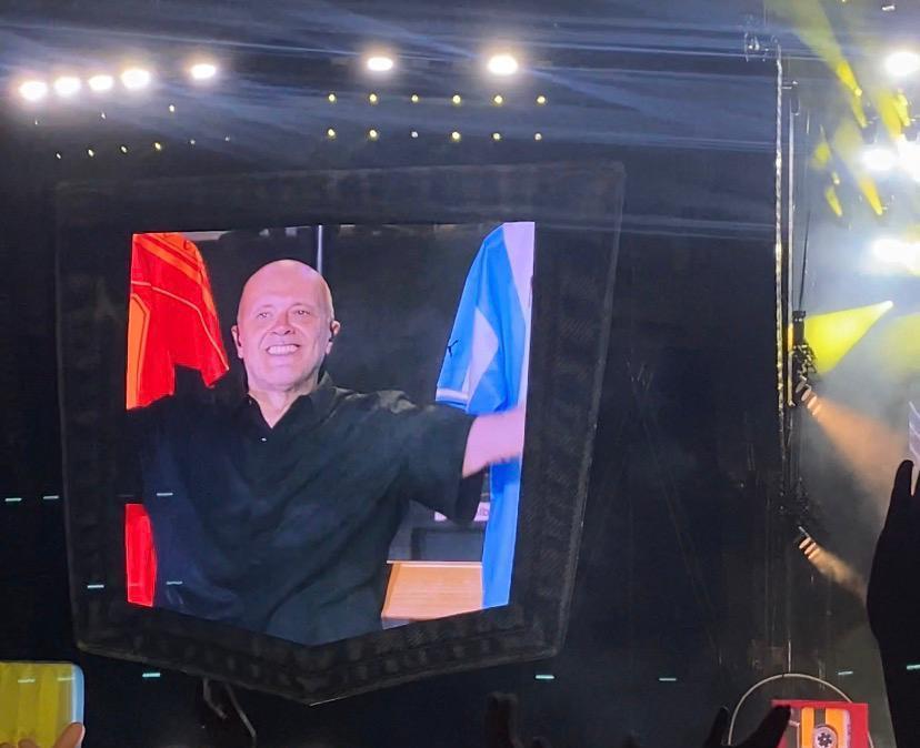 Max Pezzali, uno show biancoceleste: da Mihajlovic al "Libera la Lazio"