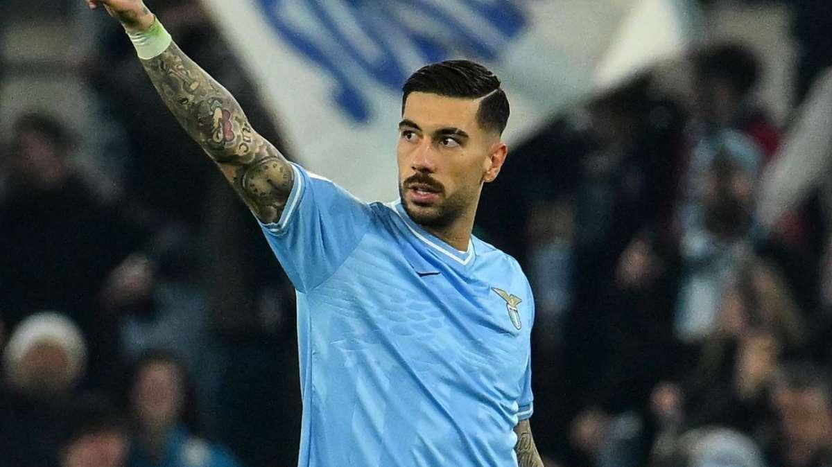 Lazio, Sarri su Vecino e Zaccagni: "Recupero non ottimale, possono giocare..."