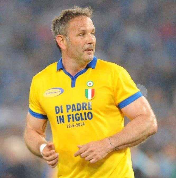 Mihajlovic, i messaggi degli amici: "Forza Sinisa, sei il più forte!" - FOTO