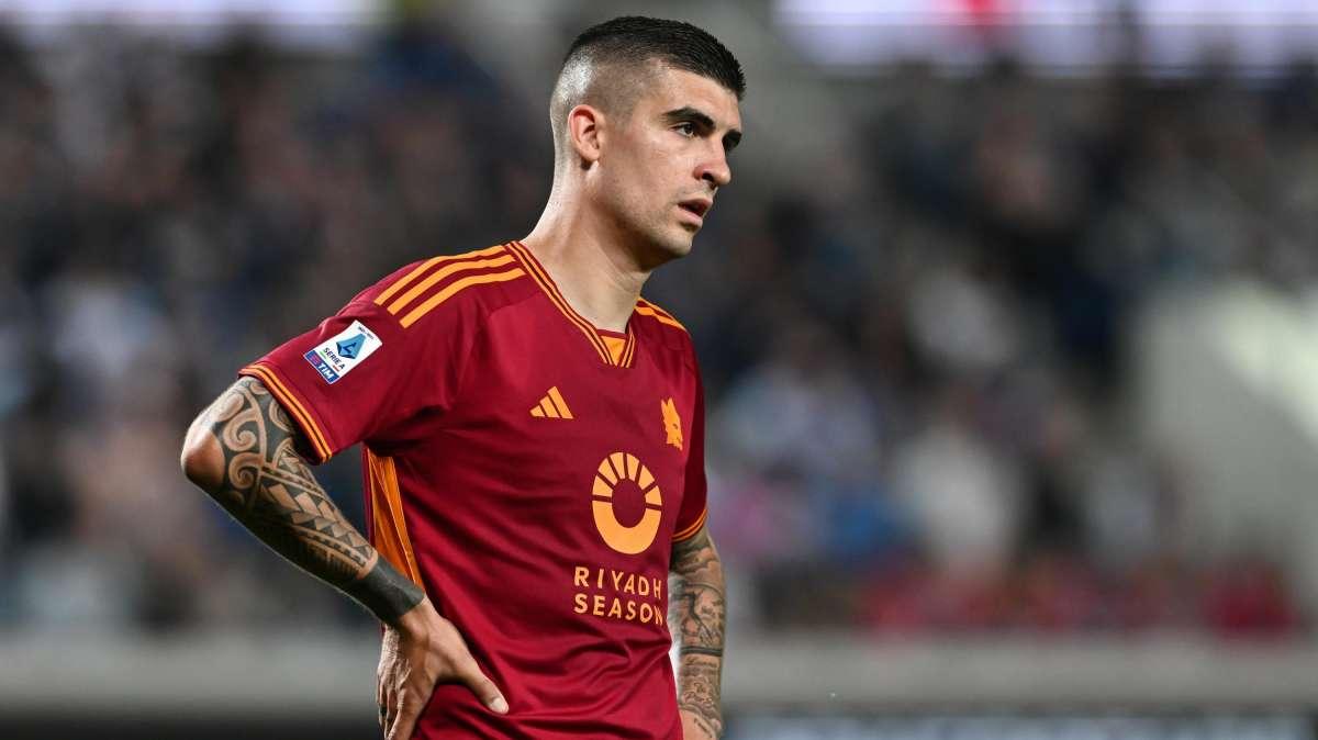 Roma, lo sfottò dei tifosi dell'Atalanta: "Europa League? Vi portiamo la calamita" - FOTO