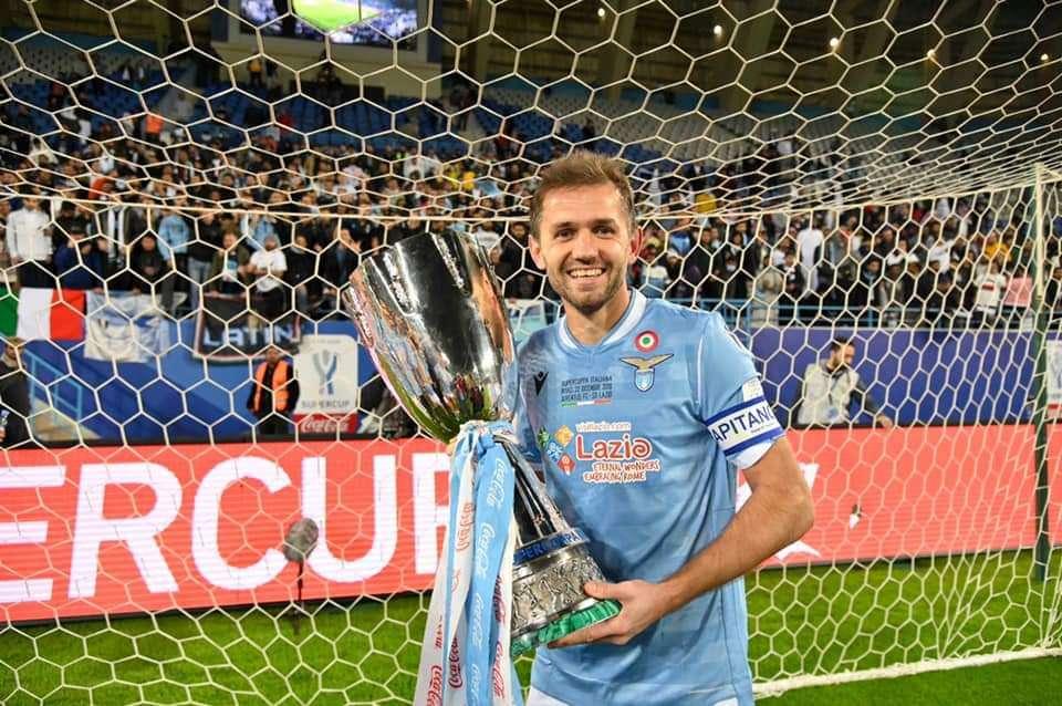 Lazio, il dolce risveglio dei campioni di Supercoppa sui social - FOTO