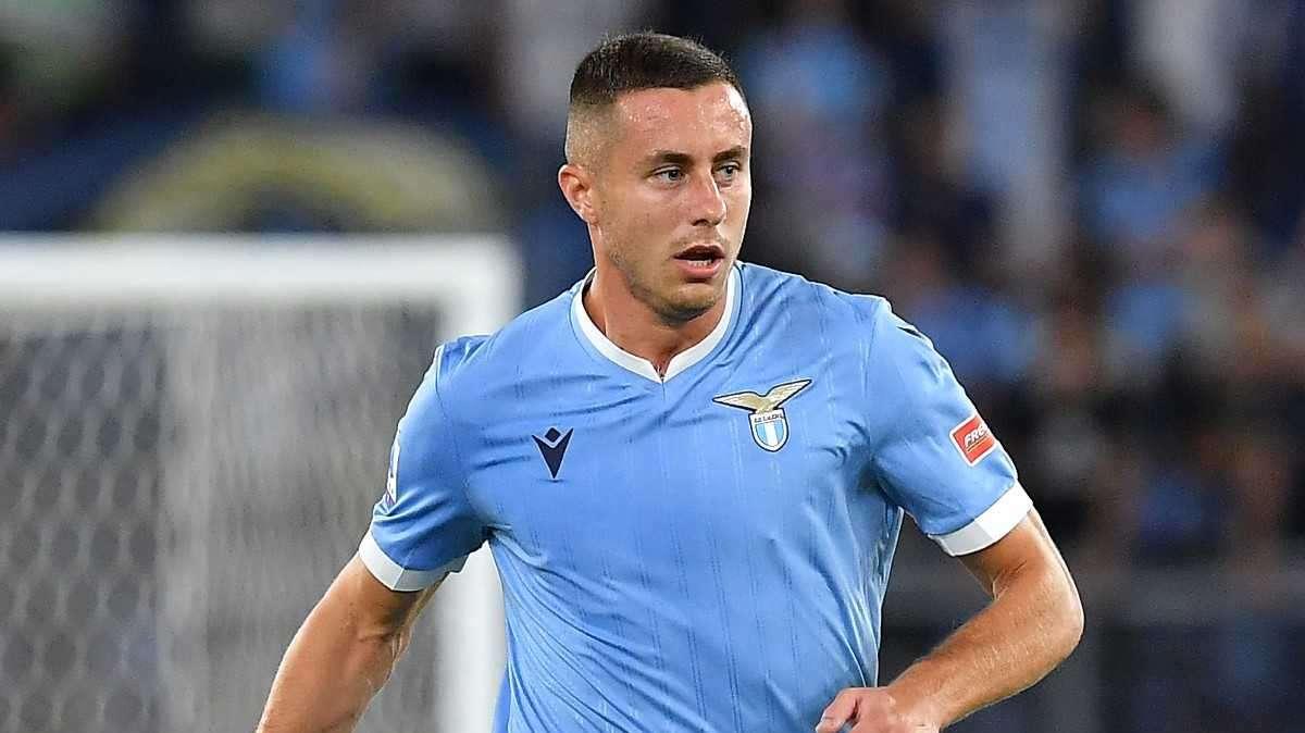 Lazio, previsto oggi un altro tampone per Marusic: la situazione
