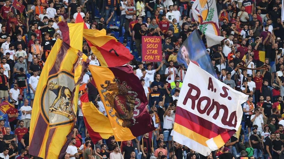 Calcio: cori contro Ibra, curva Roma chiusa un turno. Pena sospesa
