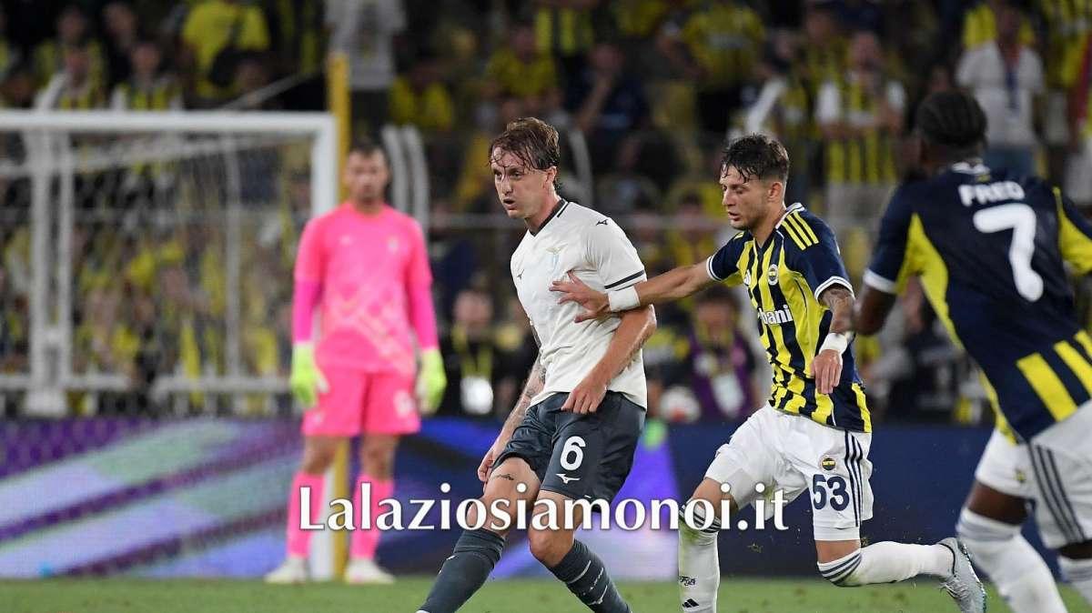 Fenerbahce, il solito Mourinho: i suoi giocatori litigano anche tra di loro