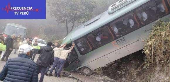 Perù | Bus precipita in una scarpata a causa del maltempo: 30 feriti, ci sono italiani