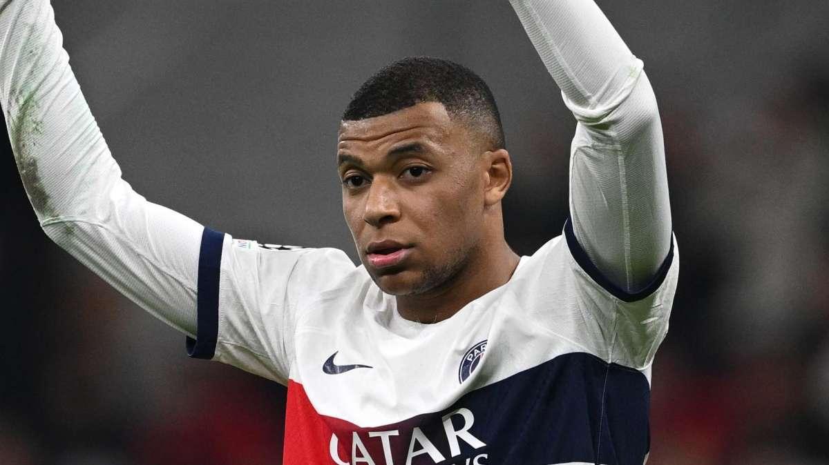 UFFICIALE - Mbappé dice addio al PSG: "Non prolungherò il mio contratto"