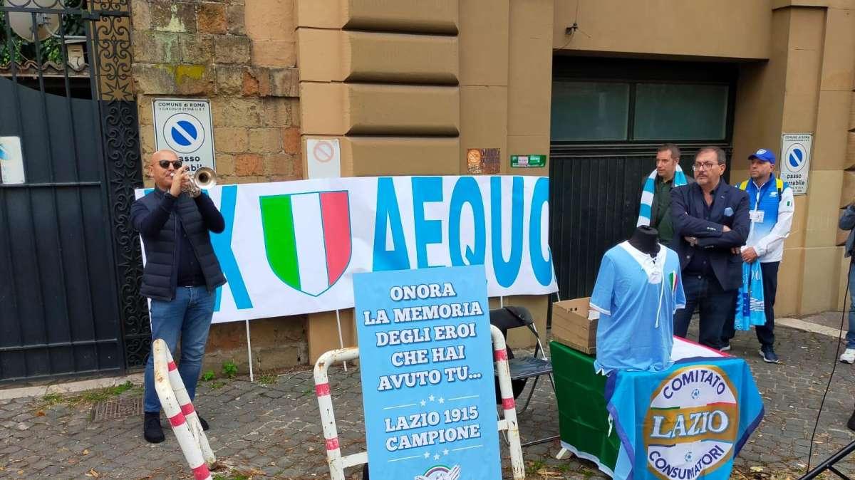 Scudetto 1915, Il sit-in degli striscioni a Via Allegri. Mignogna: “Grazie a chi è intervenuto per onorare la storia”