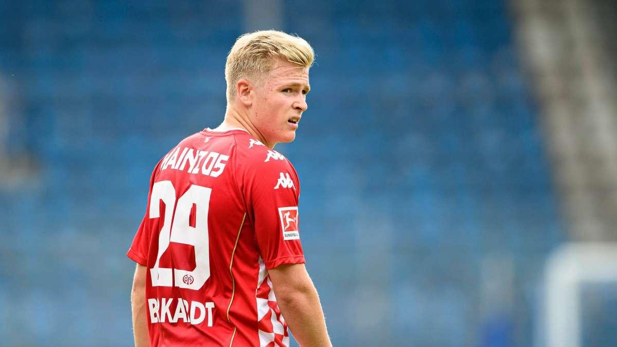 Calciomercato Lazio, concorrenza per Burkardt: i dettagli