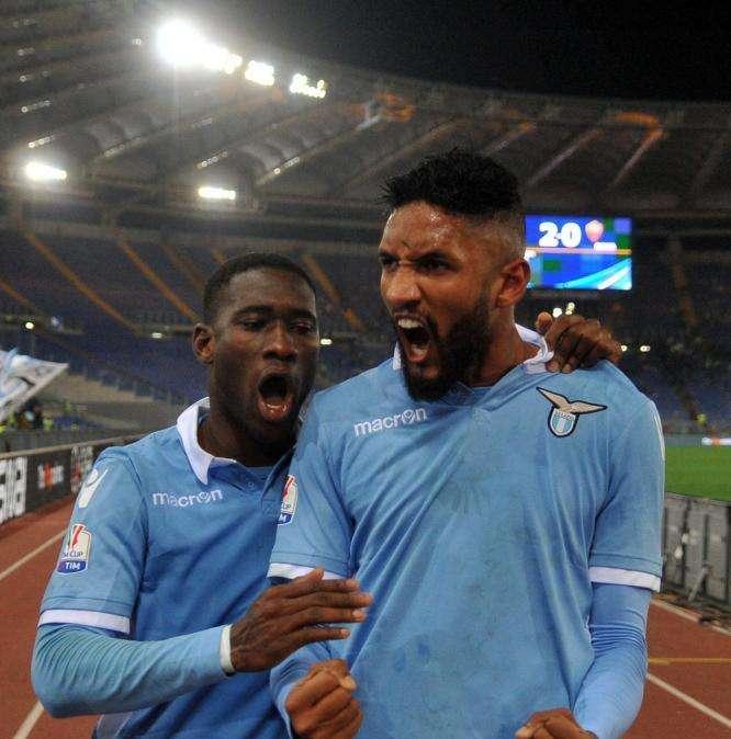 Tanti auguri, Wallace! Il gigante brasiliano spegne 23 candeline e la Lazio lo festeggia sui social