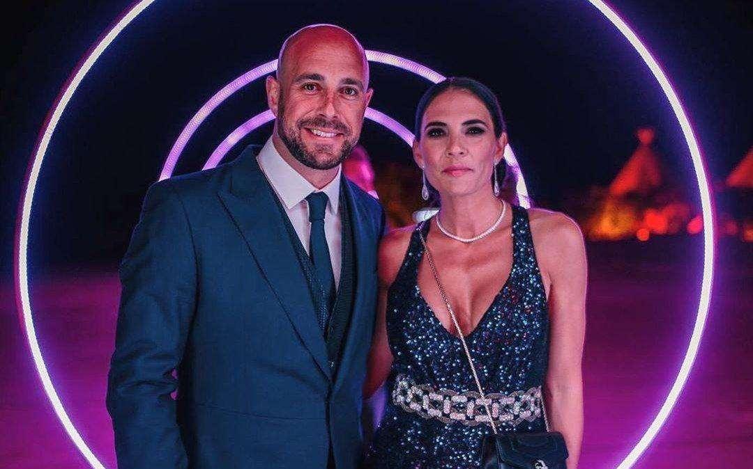 Lazio, pranzo al centro di Roma per Reina: in sottofondo... Albano e Romina Power - FT