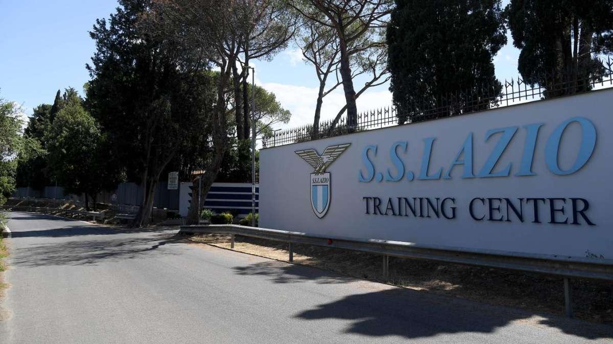 Lazio, cancelli aperti a Formello prima dell'Atalanta: l'idea della società