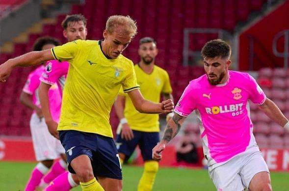 Lazio, squadra ospitata nel centro extra lusso del Southampton: sabato poi il Cadice