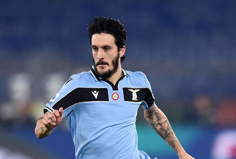 Lazio, Luis Alberto e la moglie negativi al tampone: l'annuncio via social - FT