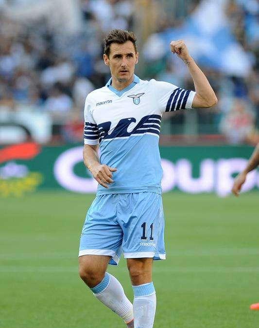 I dubbi di Klose: "Non ho ancora deciso se restare"