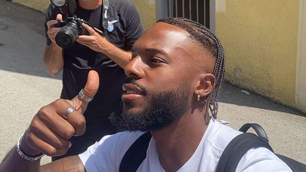 AURONZO GIORNO 4 | Lazio, Tavares è arrivato in ritiro: il saluto con Baroni - FOTO