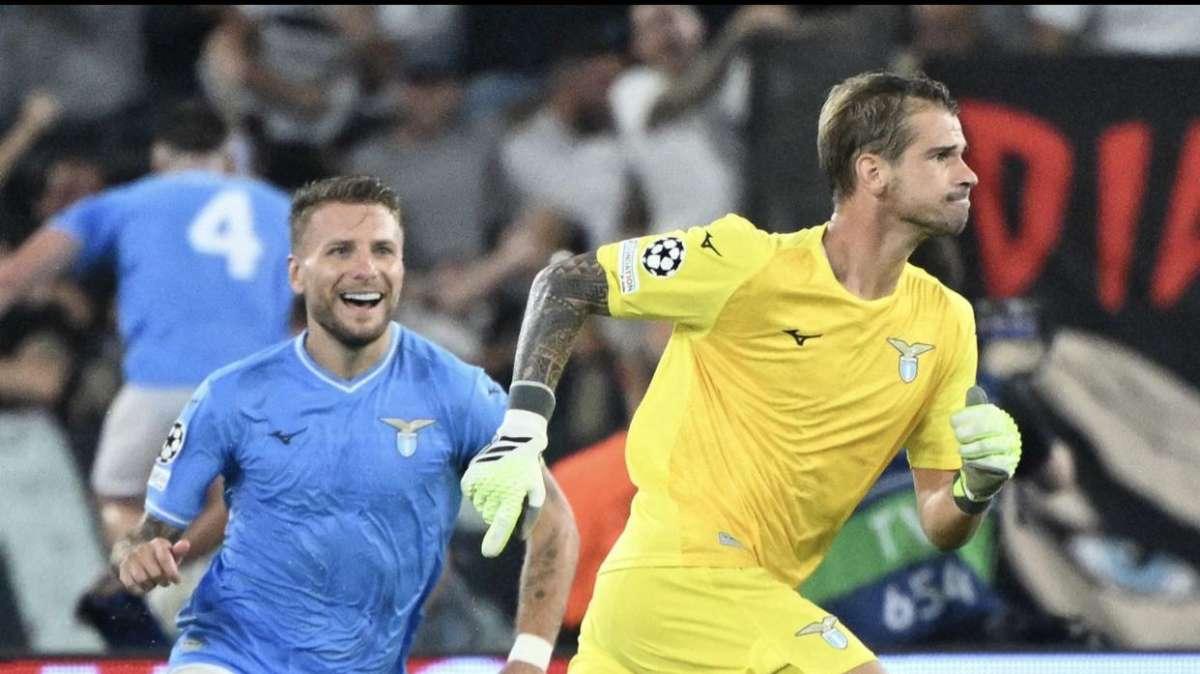 Lazio, tutti ad abbracciare Provedel: ma Patric ha altre idee - FOTO
