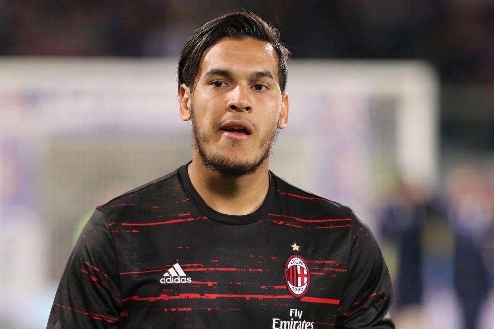 Calciomercato Lazio, difesa al completo: per Gomez piovono smentite