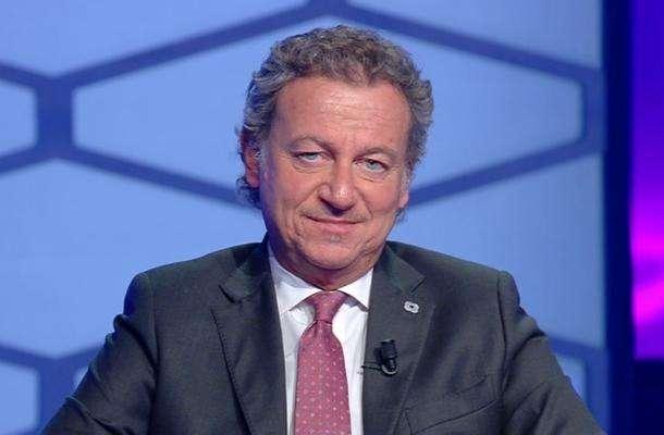 "Mi hanno scritto sei laziale", la sgradevole battuta che gela Pressing